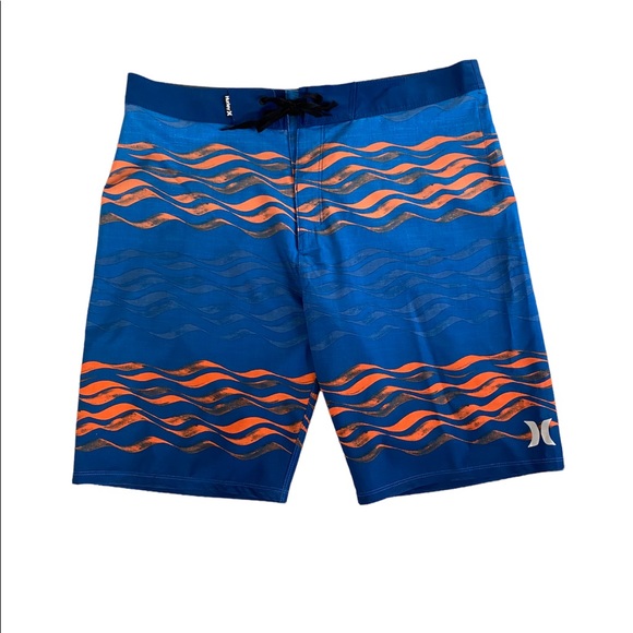 NWT Hurley men’s ‘Phantom’ swim trunk/ board shorts size 32 waist - Picture 1 of 4